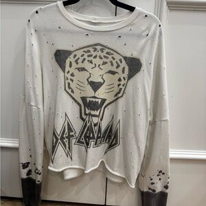 Lauren Moshi White and Gray Leopard Graphic Sweater worn once! Xs